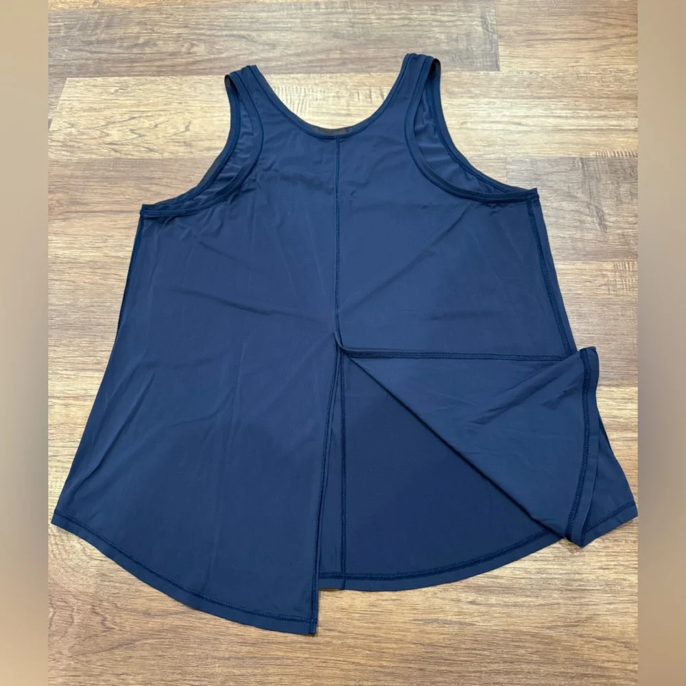 lululemon turn about tank - Picture 14 of 14